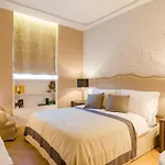 Procurator 7 Luxury Split