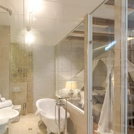 普罗库拉特7号豪华客房旅馆 4*