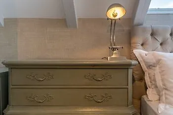 普罗库拉特7号豪华客房旅馆 4*