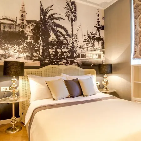 Procurator 7 Luxury בית הארחה 4*